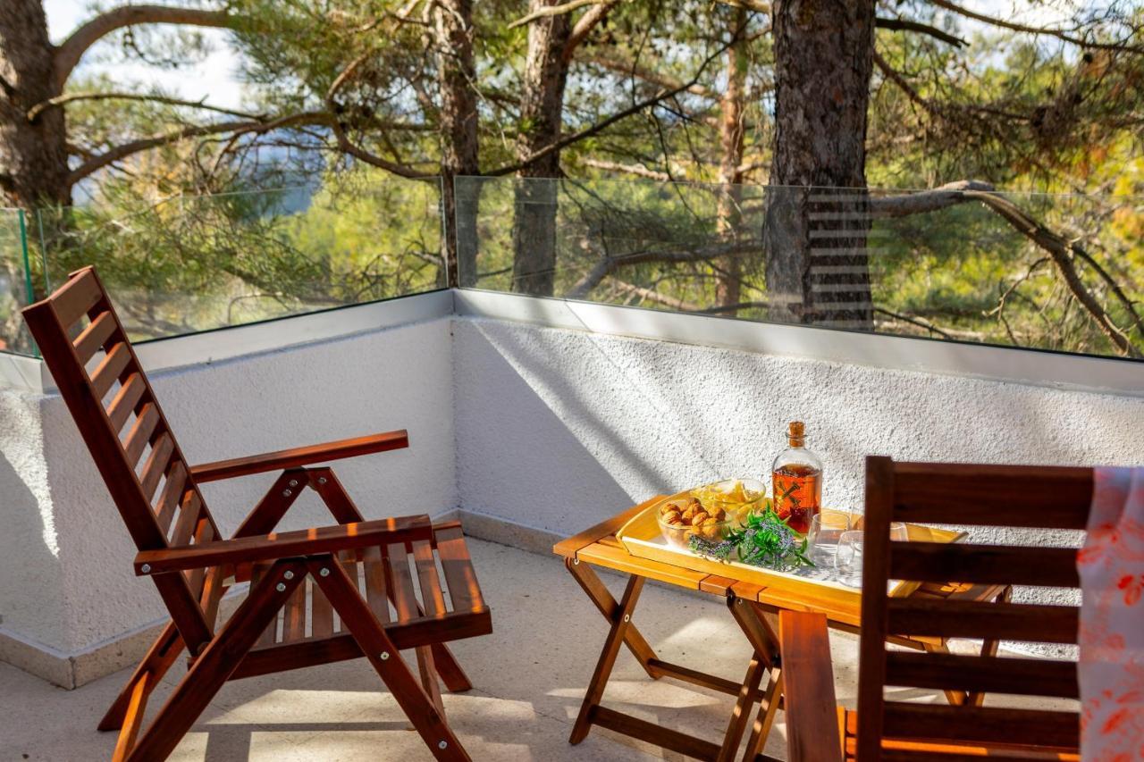 Forty Pine Trees Villa Platres