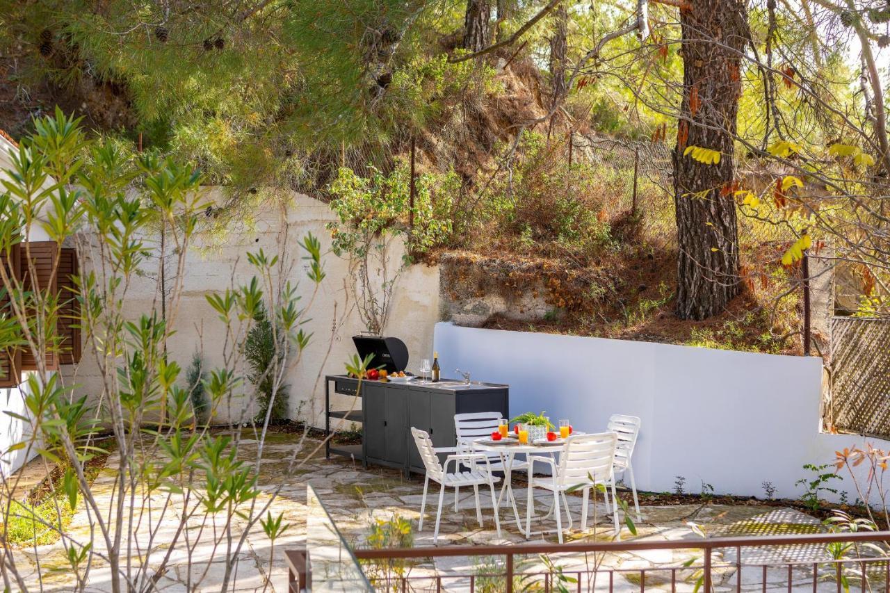 Villa Forty Pine Trees *